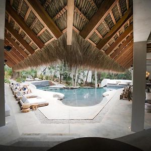 Esh Hotel (Adults Only)